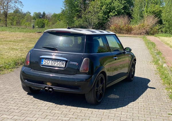 MINI Cooper S cena 18900 przebieg: 177700, rok produkcji 2005 z Czeladź małe 67